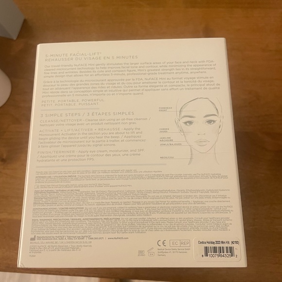 NuFace mini petite facial toning device with accessories - Picture 2 of 5